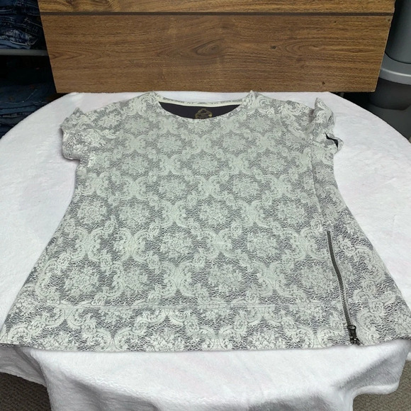 Ruff Hewn Gray and White Blouse size large - Picture 7 of 7